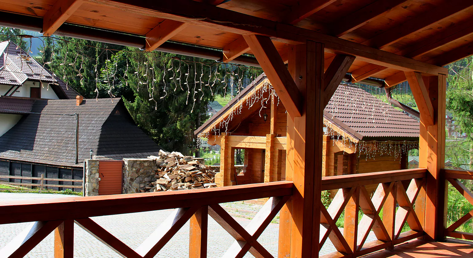 The Benefits of Timber Frame Porches